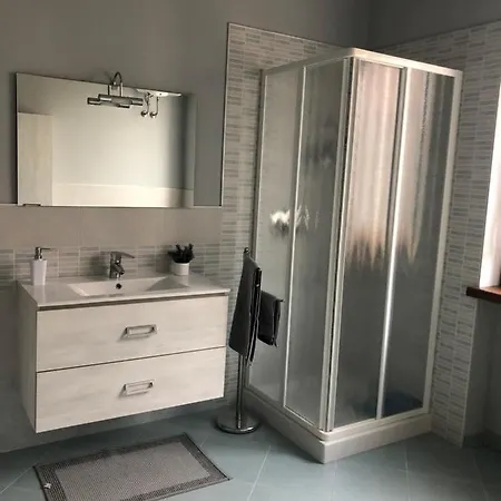 Ca' Di Burghi 招待所 Busca